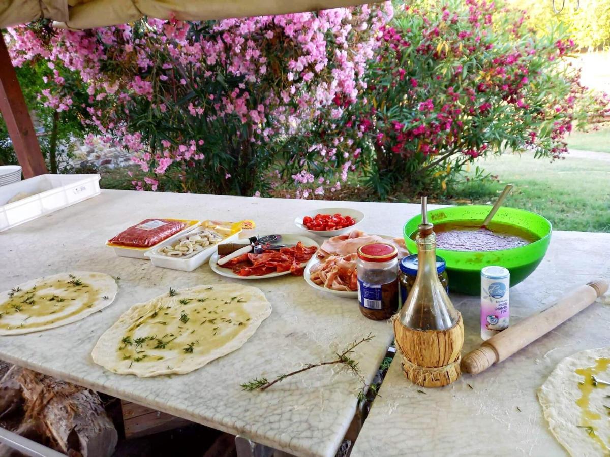 Agriturismo Le Vignacce Villa ซานตาลูเช ภายนอก รูปภาพ