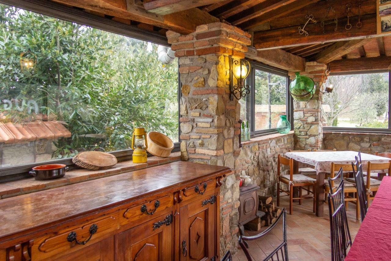 Agriturismo Le Vignacce Villa ซานตาลูเช ภายนอก รูปภาพ
