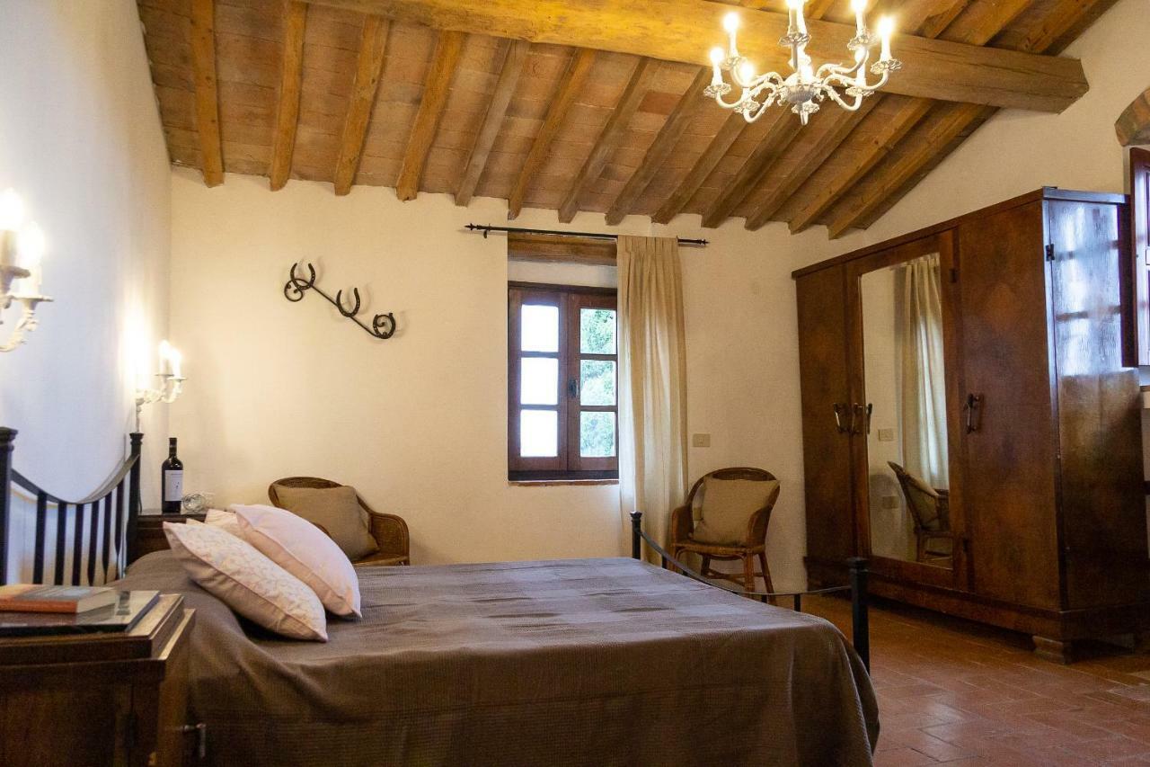 Agriturismo Le Vignacce Villa ซานตาลูเช ภายนอก รูปภาพ